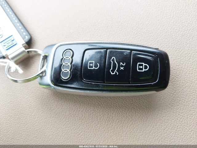 2021 AUDI Q7 WA1LJBF77MD023651 Photo 10