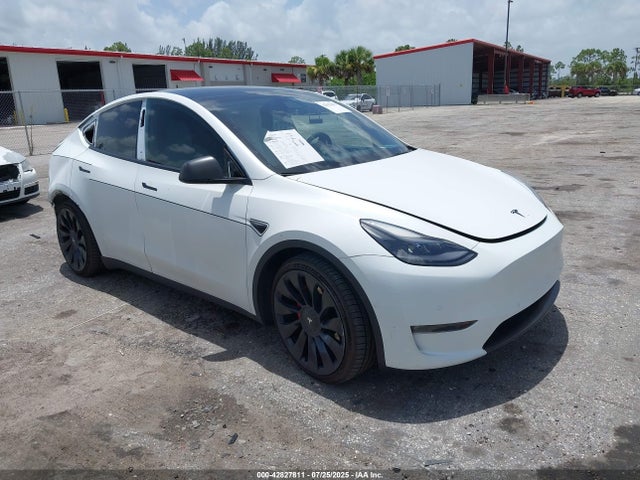 2022 TESLA MODEL Y 7SAYGDEFXNF446588 Photo 0