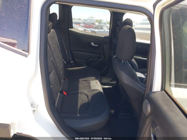 Jeep Renegade 2023 ZACNJDE13PPP17845 Image 8