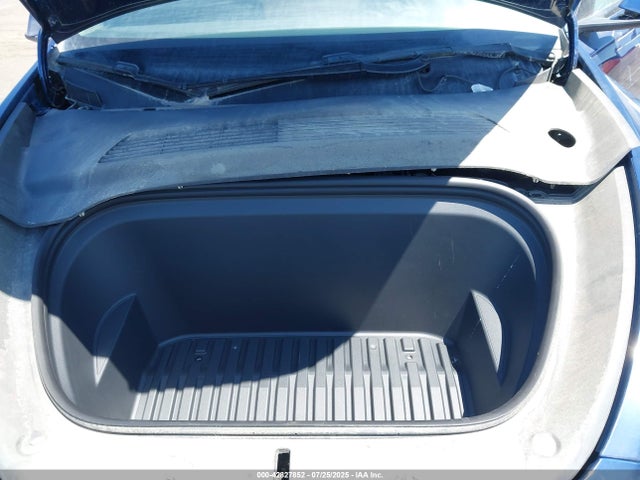 2021 TESLA MODEL Y 5YJYGDEEXMF067965 Photo 9