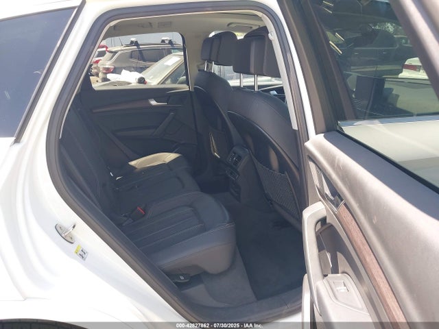 Audi Q5 2021 WA1AAAFY3M2014368 Image 8