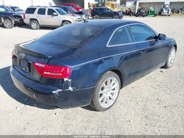 2011 AUDI A5 WAULFAFR0BA057316 Photo 3