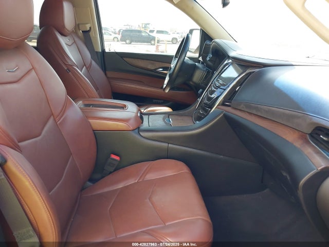 2016 CADILLAC ESCALADE 1GYS4CKJ9GR451321 Photo 4