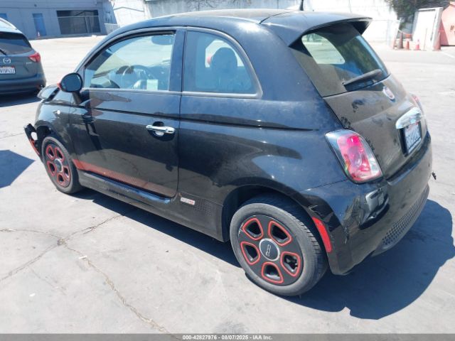 2017 FIAT 500E 3C3CFFGE0HT550382 Photo 2