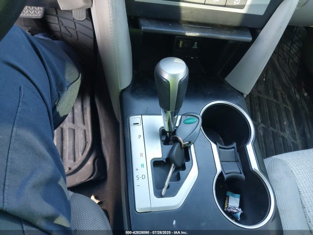 Toyota 2ar-fe 2014 4T4BF1FK1ER436105 Image 11