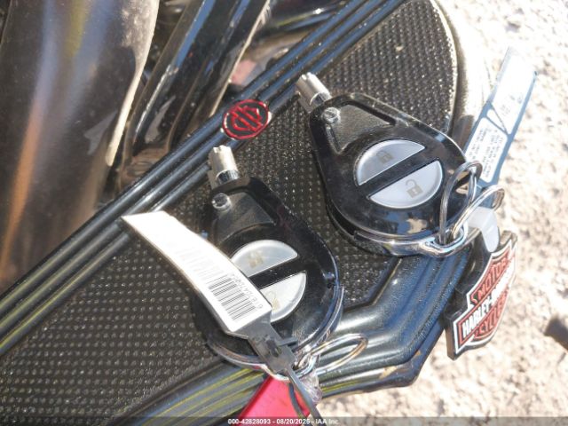 2019 HARLEY-DAVIDSON FLTRXSE 1HD1TCL10KB954223 Photo 10