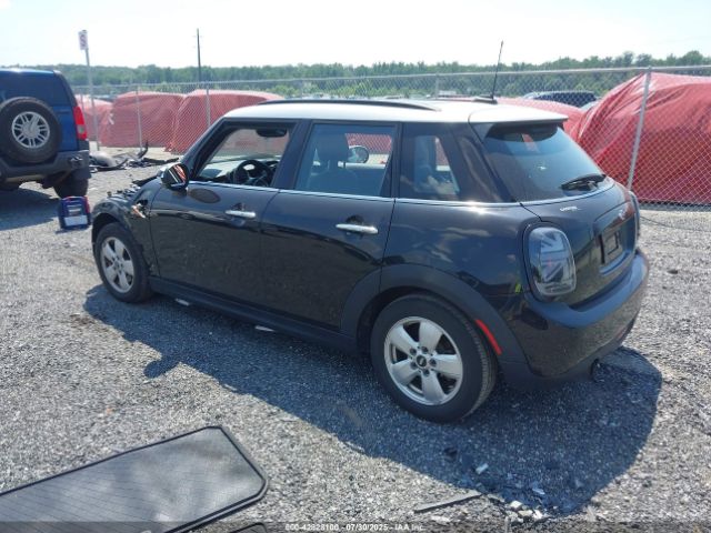 2016 MINI HARDTOP WMWXU1C53G2D09475 Photo 2