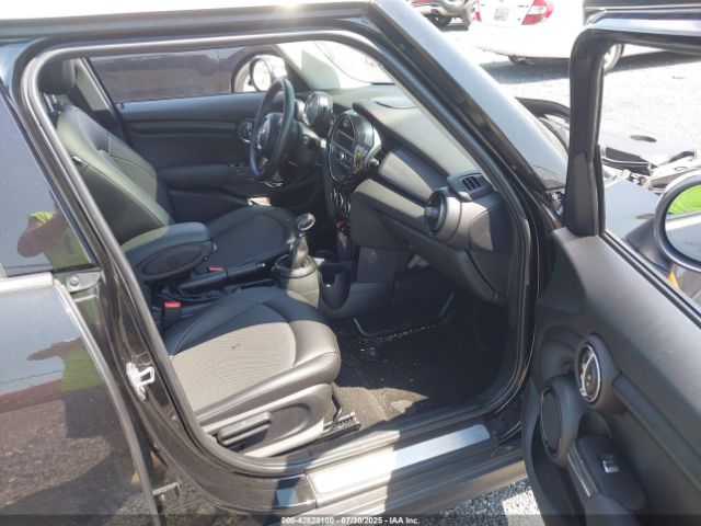 2016 MINI HARDTOP WMWXU1C53G2D09475 Photo 4