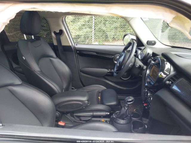 2015 MINI HARDTOP WMWXU3C58F2B57994 Photo 4