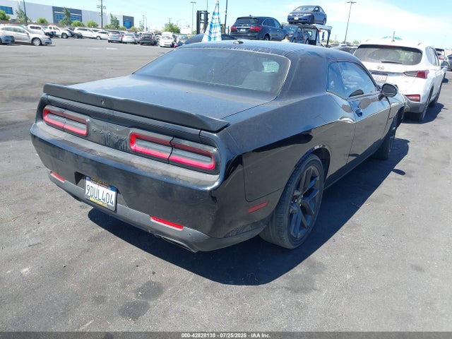 Dodge 2022 2022 2C3CDZBT9NH188165 Image 4