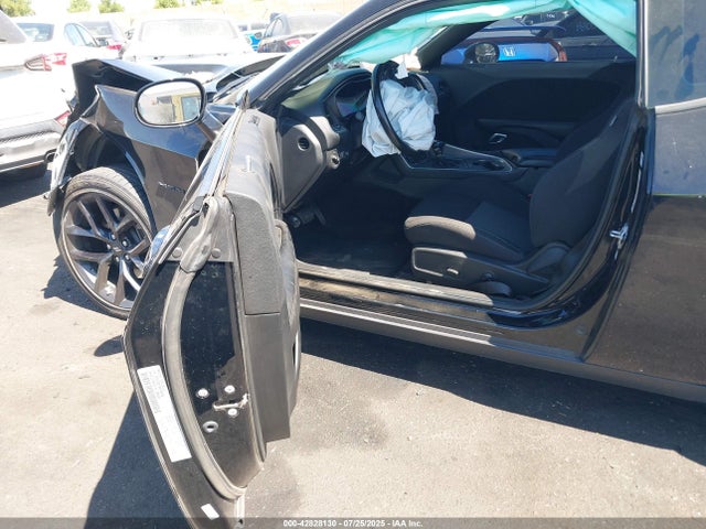 Dodge 2022 2022 2C3CDZBT9NH188165 Image 5