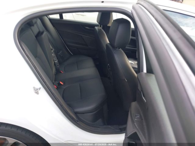 2018 JAGUAR XE SAJAJ4EV4JCP25583 Photo 7