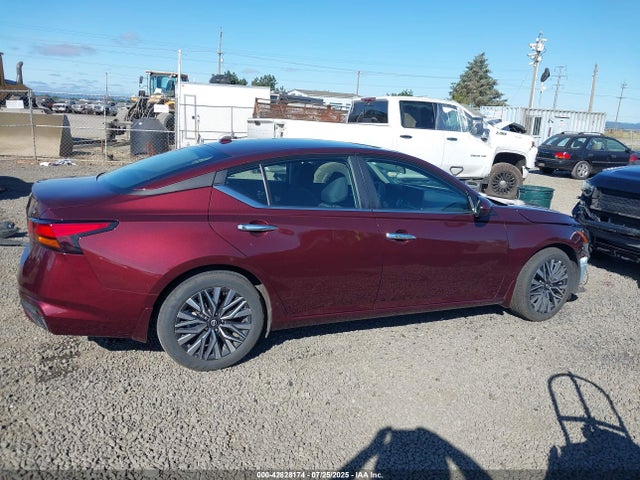 Nissan 2024 2024 1N4BL4DV5RN413356 Image 14