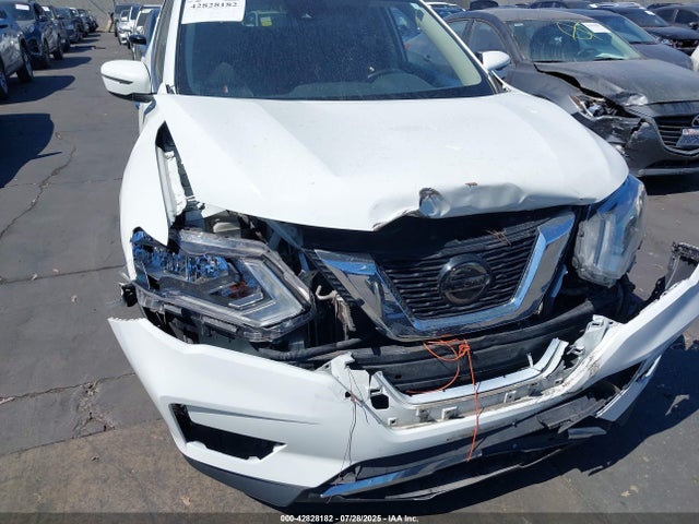 Nissan 2020 2020 KNMAT2MT8LP537450 Image 13