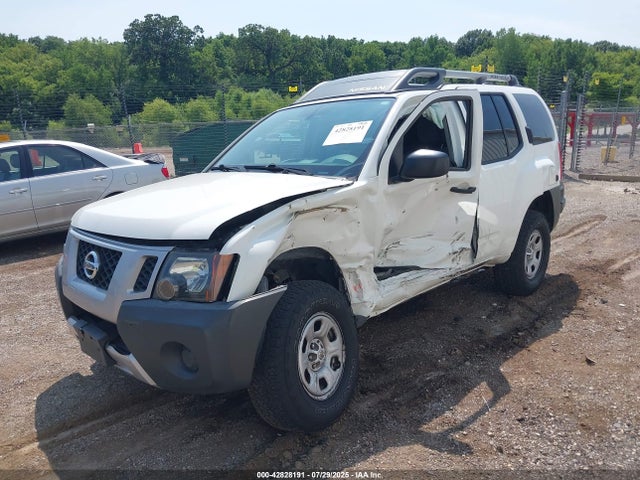Nissan Xterra 2015 5N1AN0NW3FN653352 Image 2