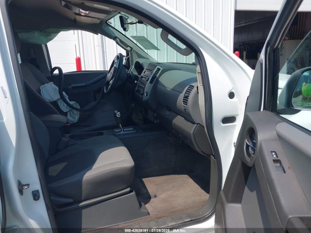 Nissan Xterra 2015 5N1AN0NW3FN653352 Image 5