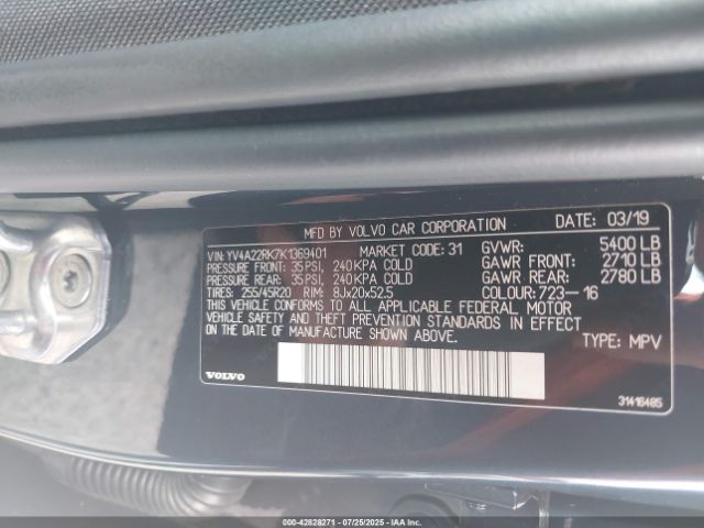 2019 VOLVO XC60 YV4A22RK7K1369401 Photo 8