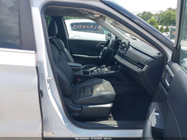 2023 MITSUBISHI OUTLANDER JA4J4UA84PZ018053 Photo 4