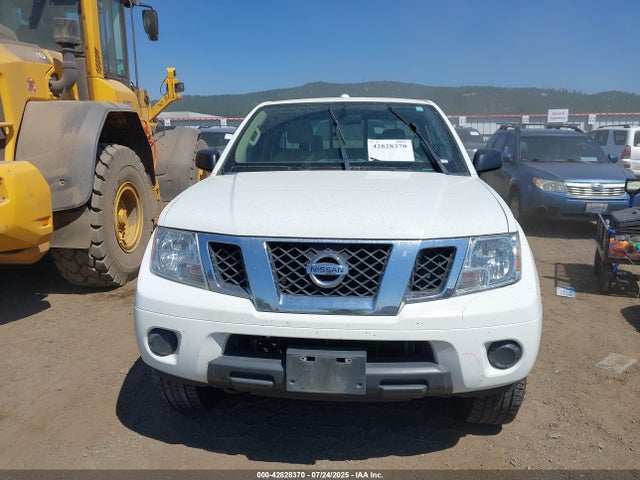 1N6AD0CW3FN768590 Nissan 2015