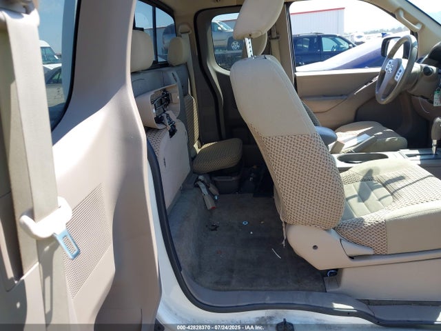 1N6AD0CW3FN768590 Nissan 2015