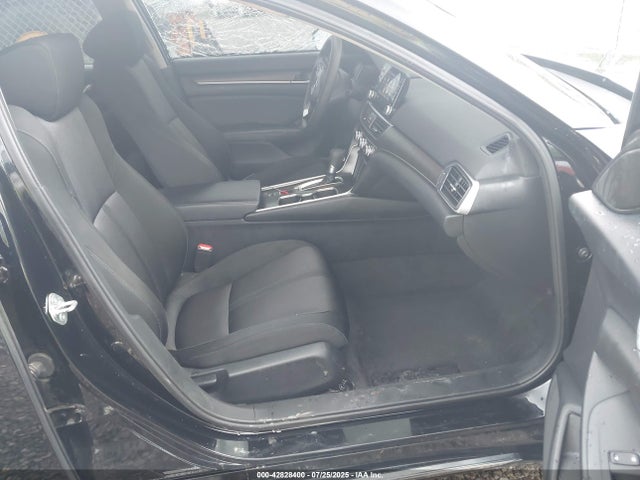 Honda l15be 2018 1HGCV1F41JA027557 Image 5