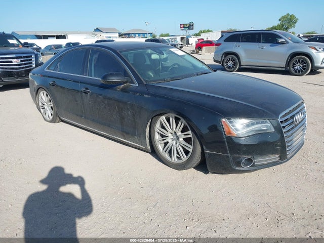 2011 AUDI A8 WAUAVAFD6BN000996 Photo 0