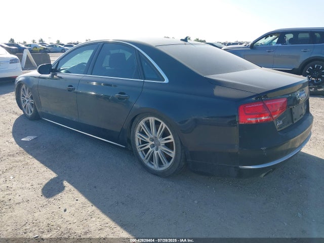2011 AUDI A8 WAUAVAFD6BN000996 Photo 2