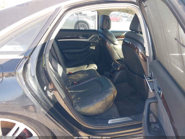 2011 AUDI A8 WAUAVAFD6BN000996 Photo 7