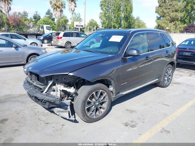 5UXKR0C50J0Y00724 BMW 2018