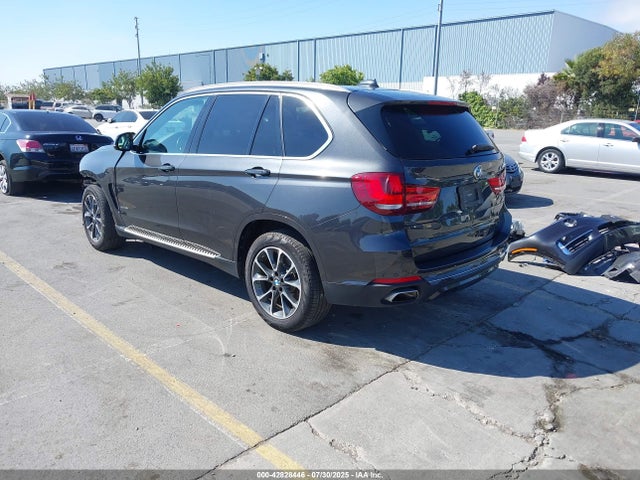 5UXKR0C50J0Y00724 BMW 2018