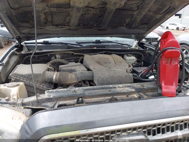 Aukcja sprzedaży 2017 Toyota Tacoma Trd Off Road, vin: 5TFCZ5AN9HX103527, numer aukcji: 42828451