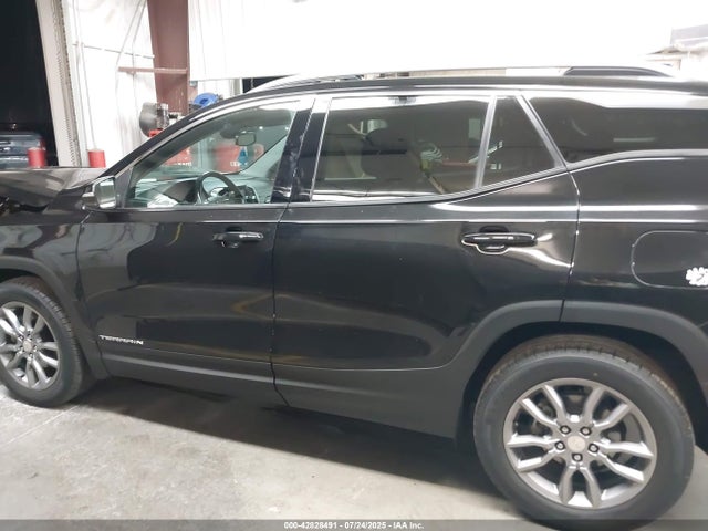 3GKALPEV1NL165241 GMC lyx
