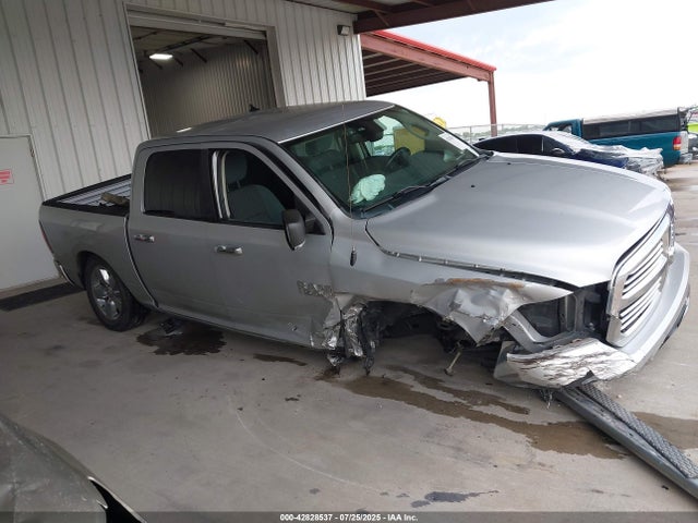 1C6RR6LG1FS561739 RAM 1500