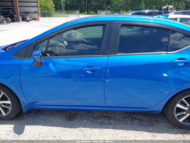 3N1CN8EV5ML881565 Nissan Versa