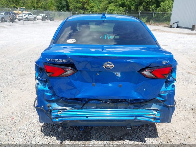 3N1CN8EV5ML881565 Nissan Versa