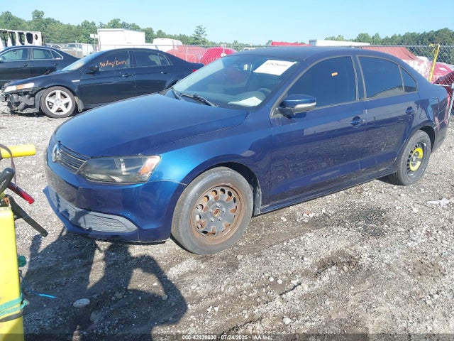 3VWD17AJ0EM367612 Volkswagen 2014