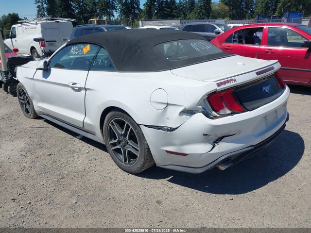 2020 FORD MUSTANG 1FATP8UH7L5118647 Photo 2