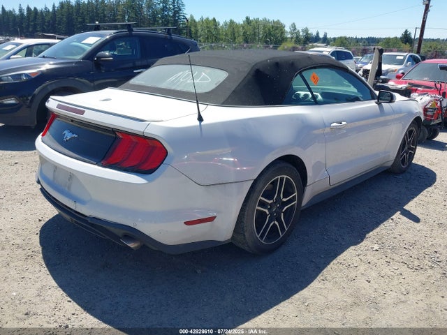 2020 FORD MUSTANG 1FATP8UH7L5118647 Photo 3