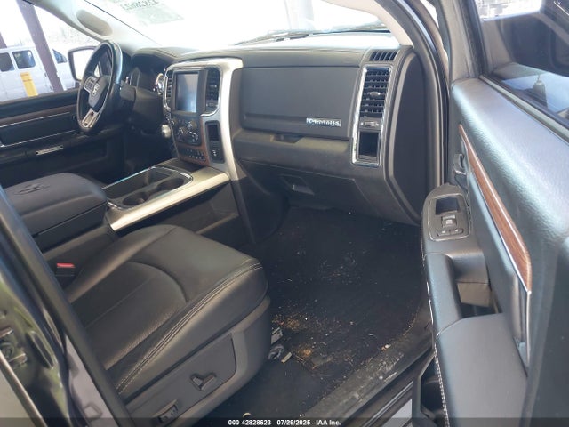 RAM 1500 2017 1C6RR7NM1HS874849 Image 5