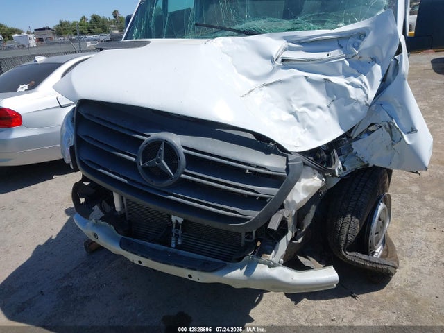 W1Y40BHY1PT125553 Mercedes-Benz m274
