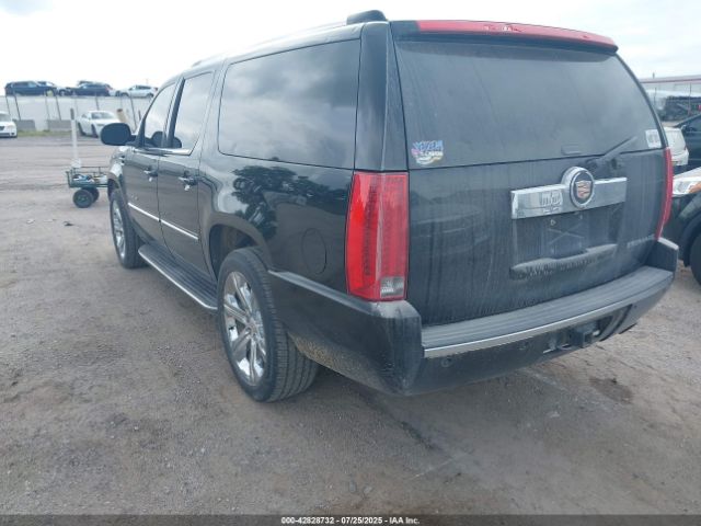 2014 CADILLAC ESCALADE ESV 1GYS4HEFXER197815 Photo 2