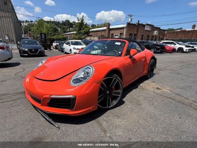 2018 PORSCHE 911 WP0CB2A99JS147634 Photo 1