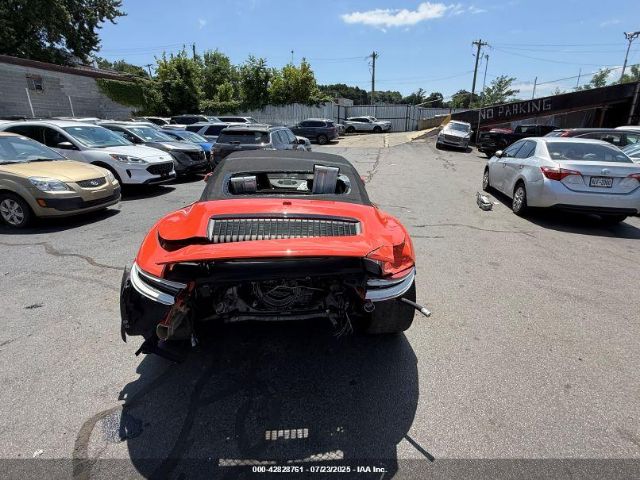 2018 PORSCHE 911 WP0CB2A99JS147634 Photo 5