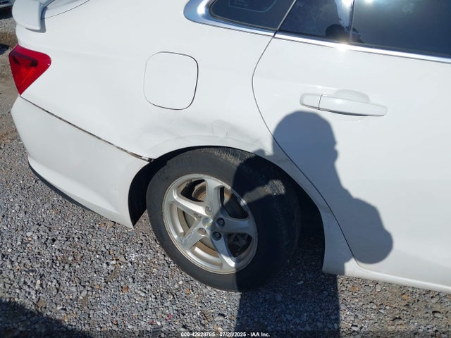 1G1ZG5ST6LF123092 Chevrolet Malibu Fwd Rs