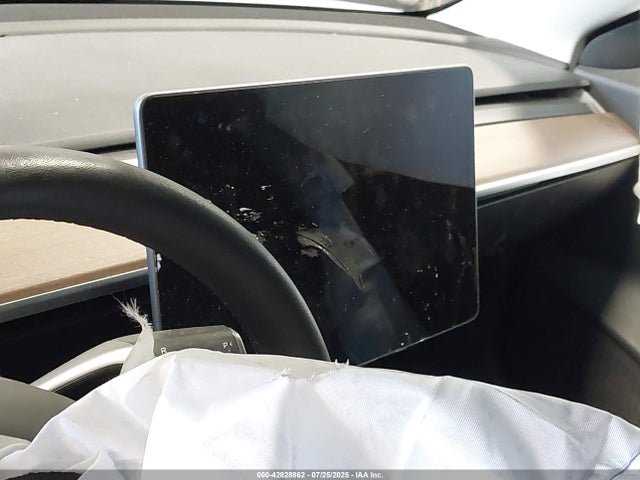 5YJ3E1EA6KF466784 Tesla MODEL 3
