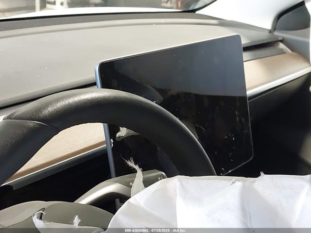 5YJ3E1EA6KF466784 Tesla MODEL 3