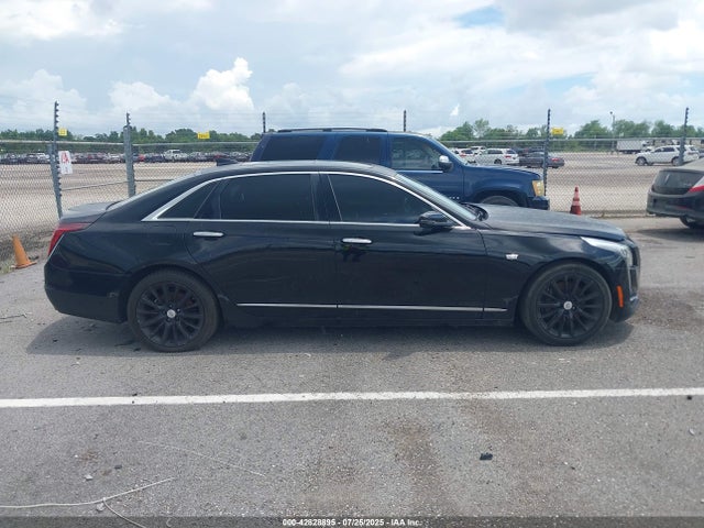 1G6KB5RS6HU199664 Cadillac lgx
