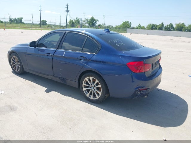 WBA8E1G56GNT36984 BMW 320i