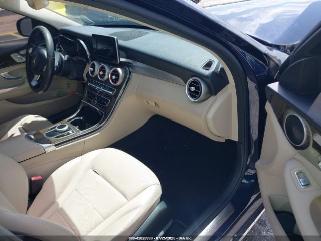 2018 MERCEDES-BENZ C 300 WDDWF4JB8JR350902 Photo 4