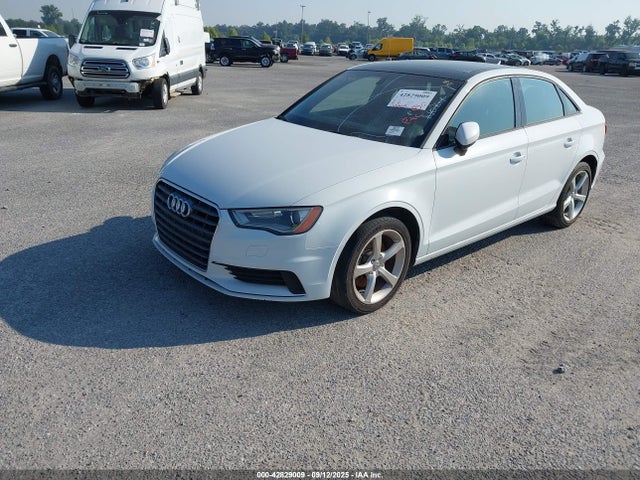 2015 AUDI A3 WAUACGFF6F1090514 Photo 1
